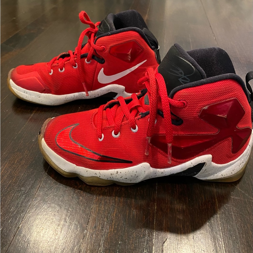 Youth Lebron James Nike Xlll Red Size 1